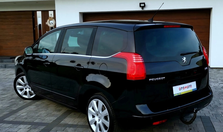 Peugeot 5008 cena 26500 przebieg: 205000, rok produkcji 2011 z Mogielnica małe 742